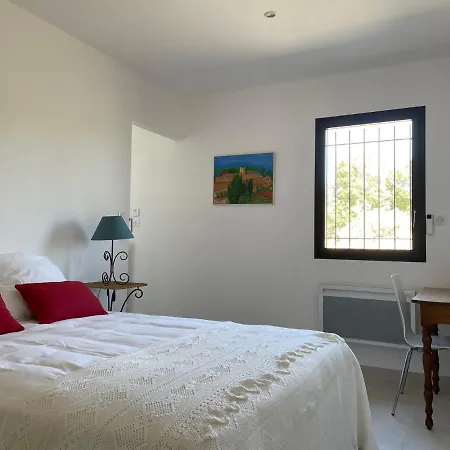 D'architecte, 12 Personnes, Avec Piscine * Faugeres (Herault)