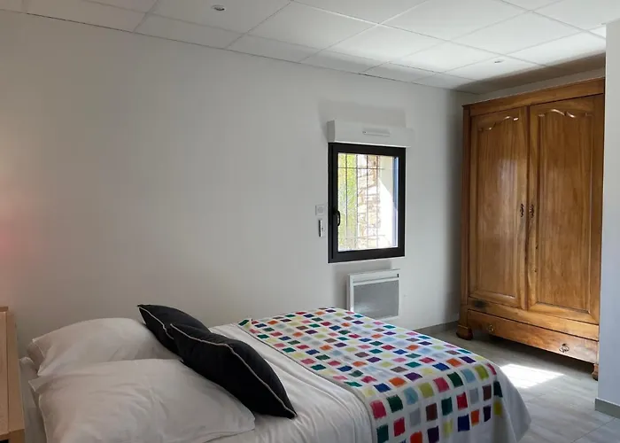 D'architecte, 12 Personnes, Avec Piscine * Faugères